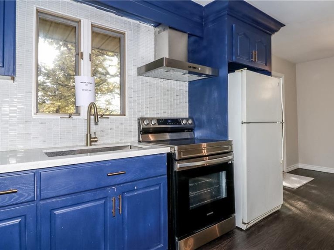 18 KENNEDY Drive, 