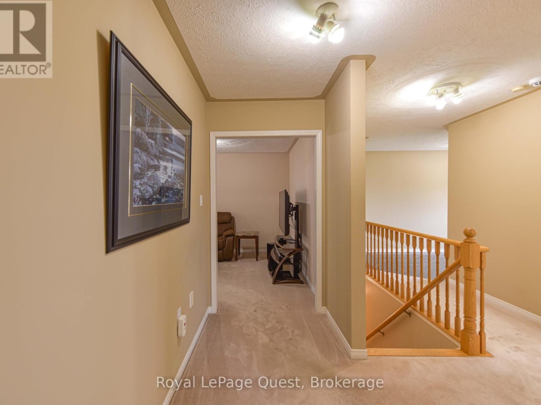 62 VANESSA DRIVE, 
