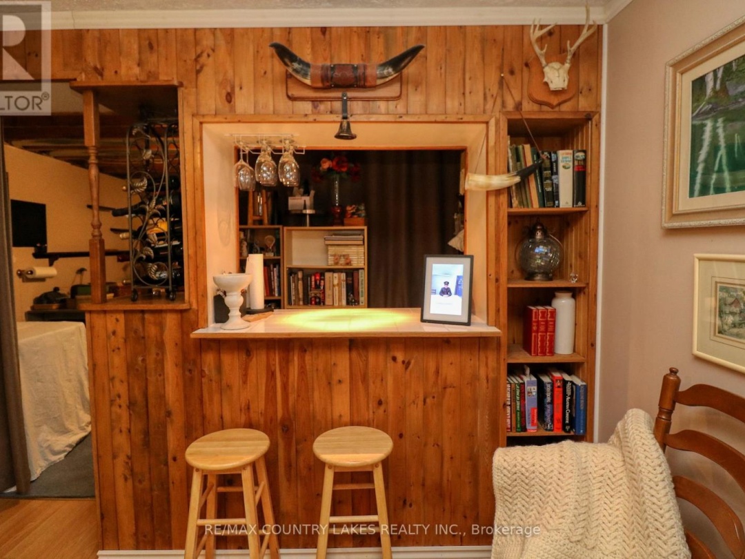 86 Beechwood Avenue, Lake Simcoe