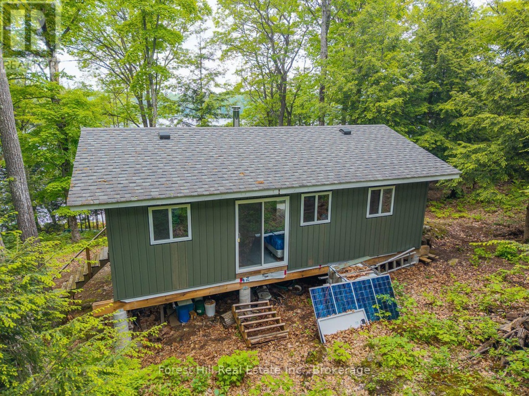 60 HAWKSVIEW LANE, 
