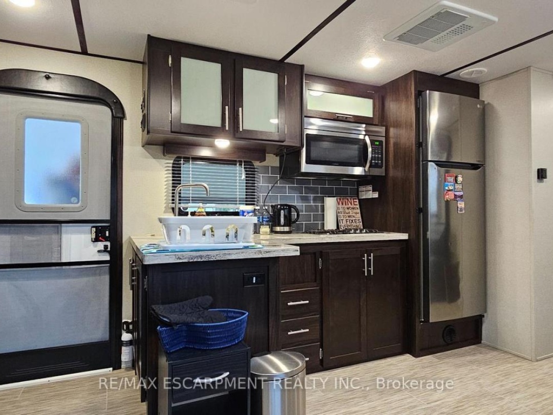 387 BAXTER LOOP ROAD, 