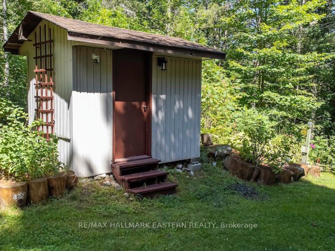 26 Manitou Lane, Pigeon Lake