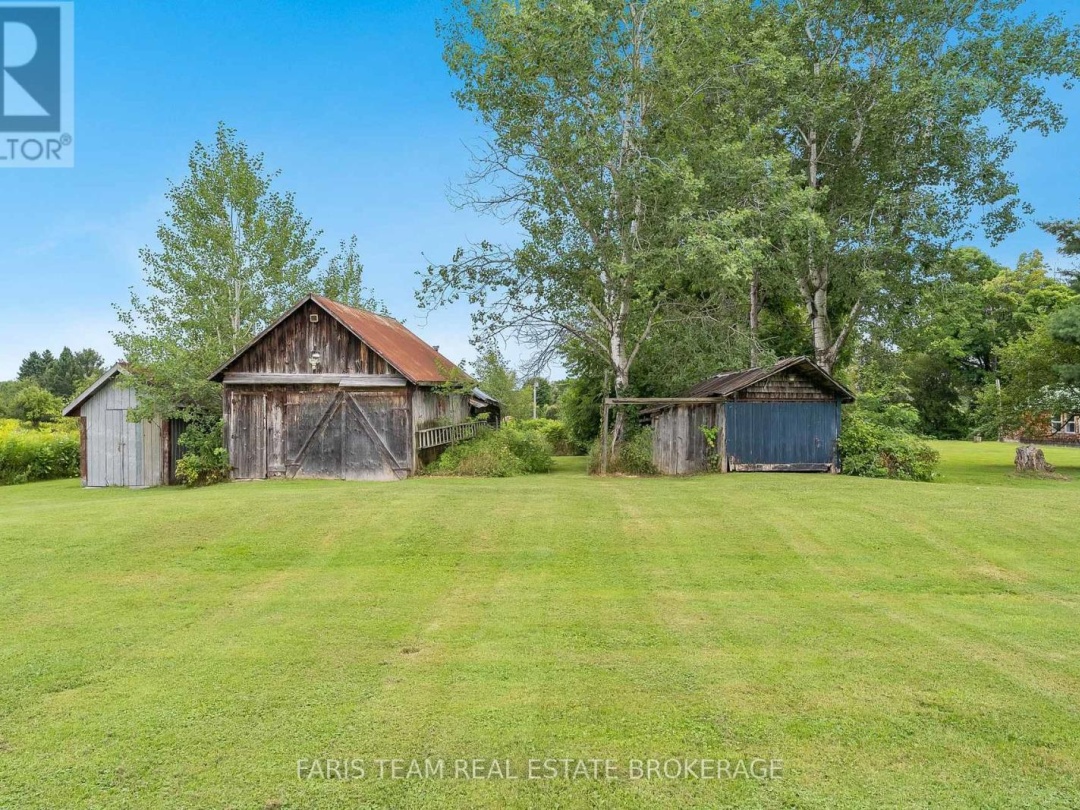323 WARMINSTER SIDE ROAD, 