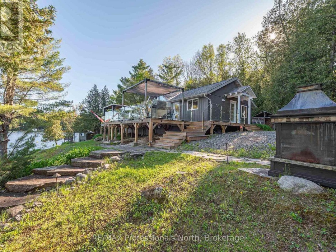 1484 Bat Lake Road, Canning Lake