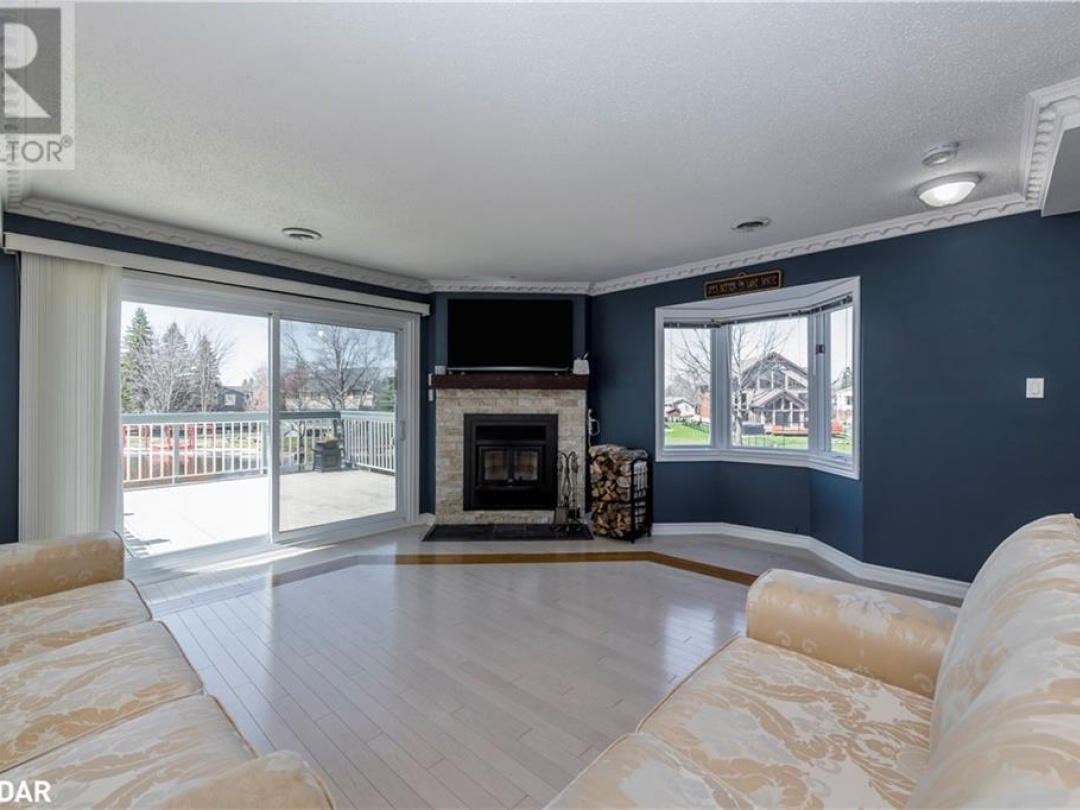 30 Laguna Parkway Unit# 16, Brechin