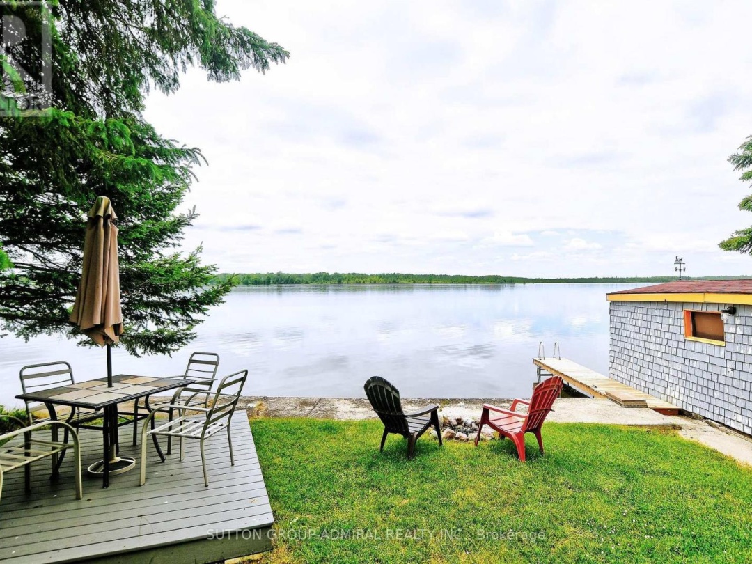 70 ANTIQUARY ROAD, Canal Lake