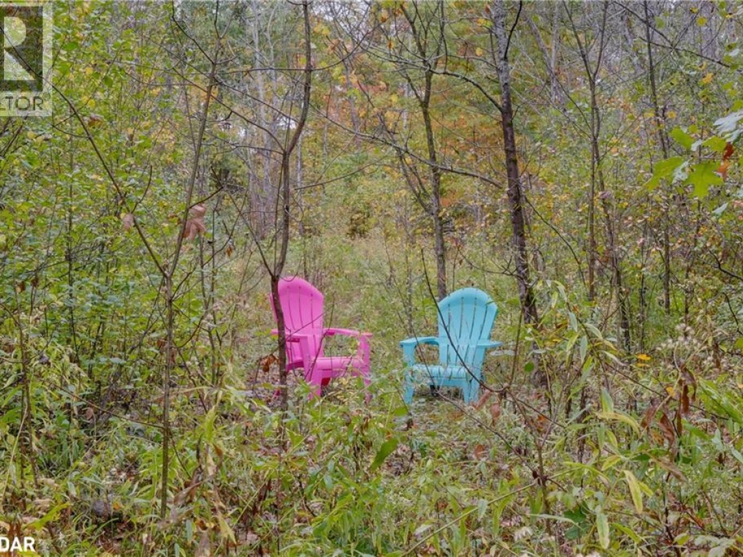 2372 KINNEAR Sideroad, 