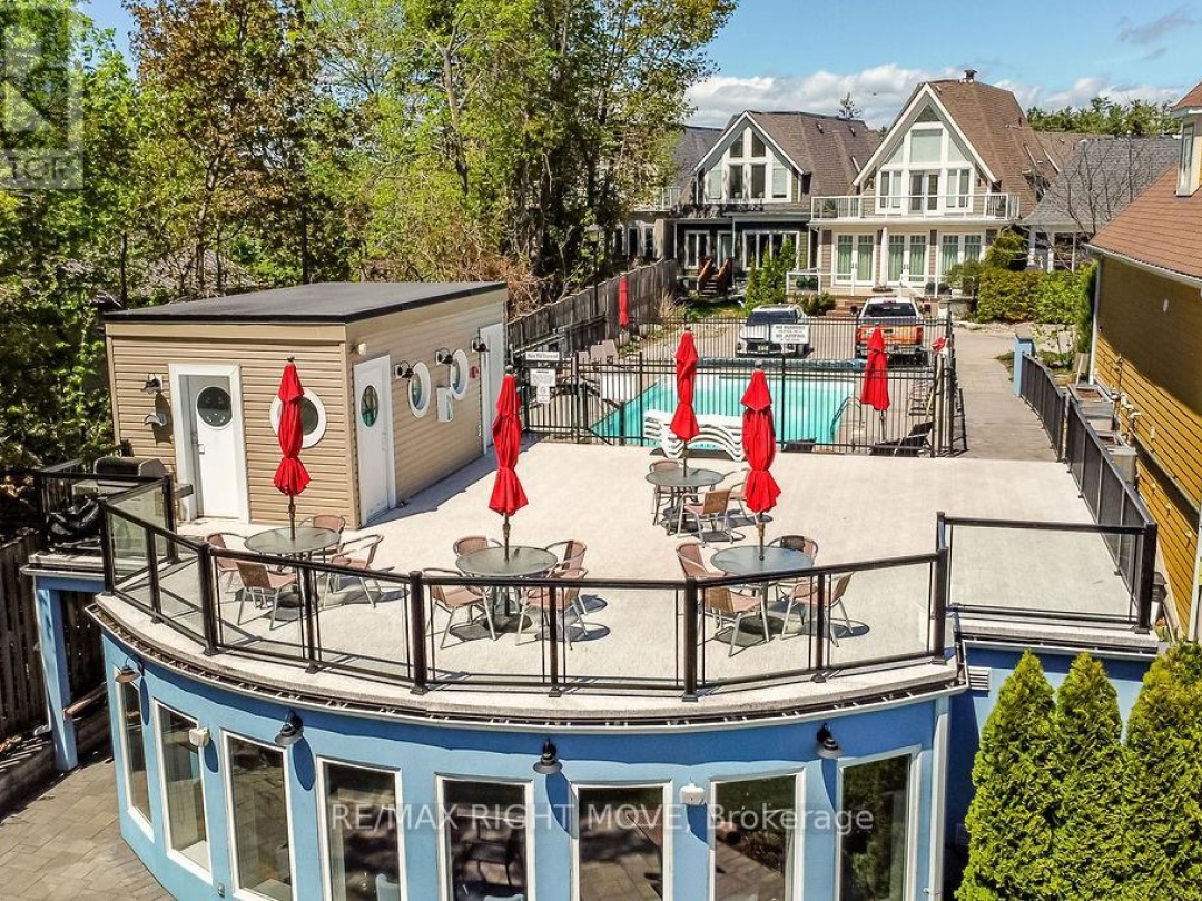 28 - 10 INVERMARA COURT, 