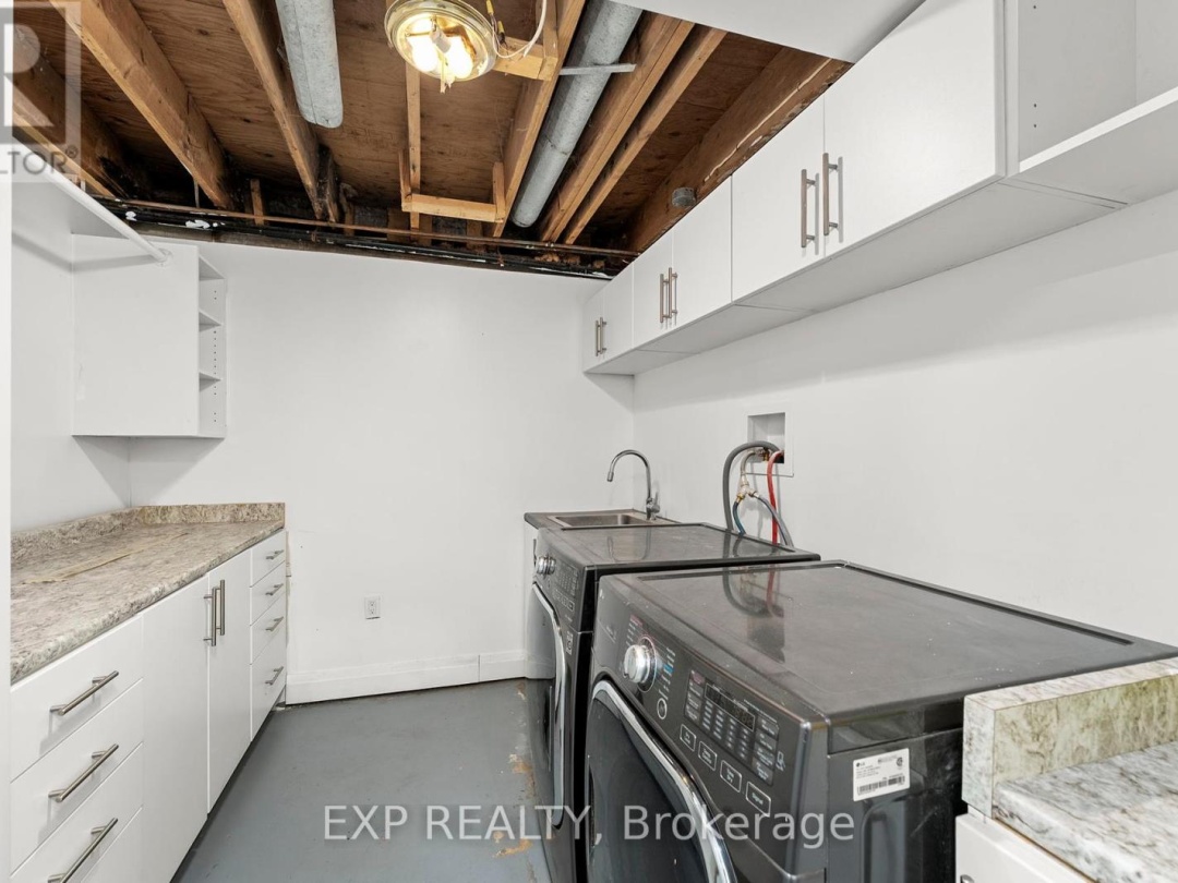24115 THORAH PARK BOULEVARD, 