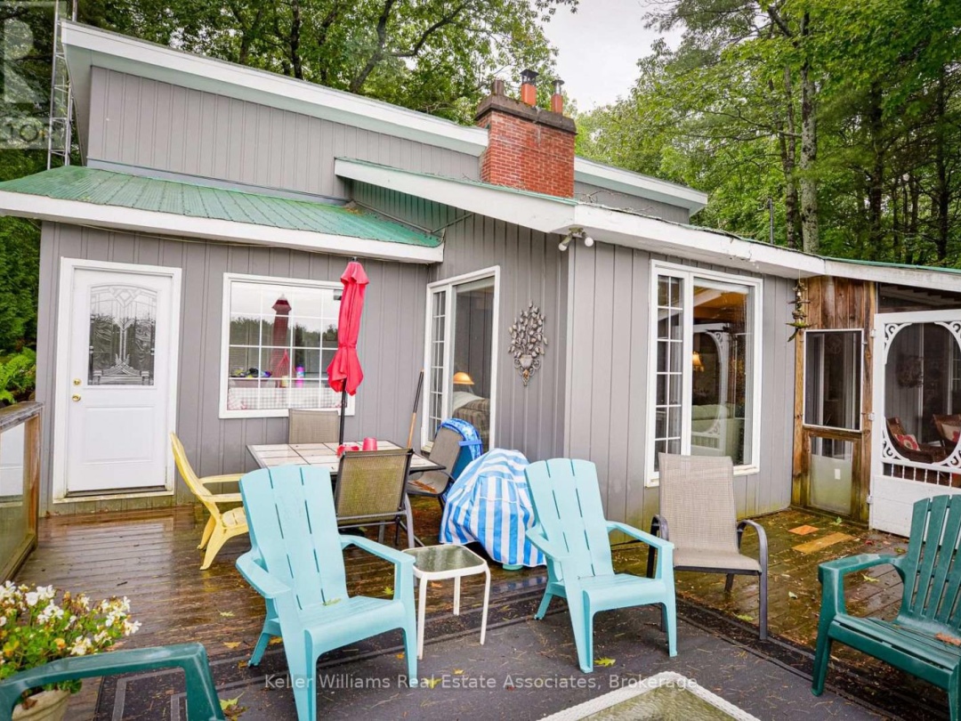 1029 LAKESHORE DRIVE, Lake Muskoka