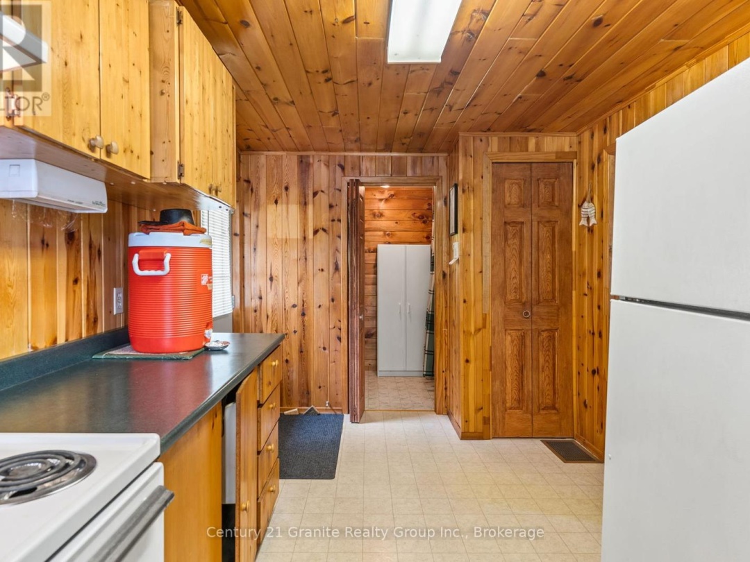1147 COMFORT DRIVE, 