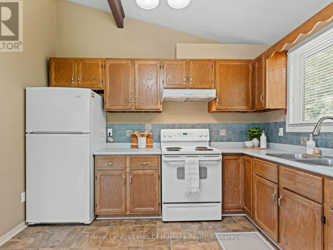 1035 ATKINS LAKE ROAD, 