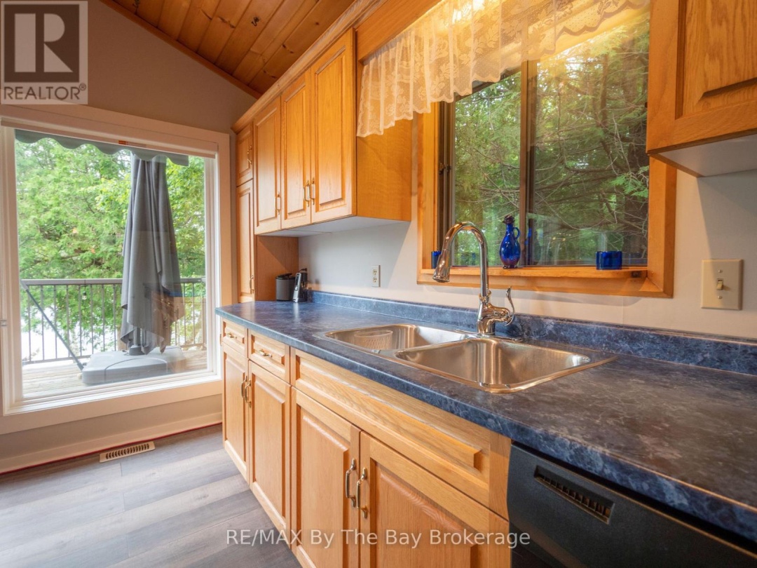 4018 ISLAND 980 / DEER ISLAND, Georgian Bay
