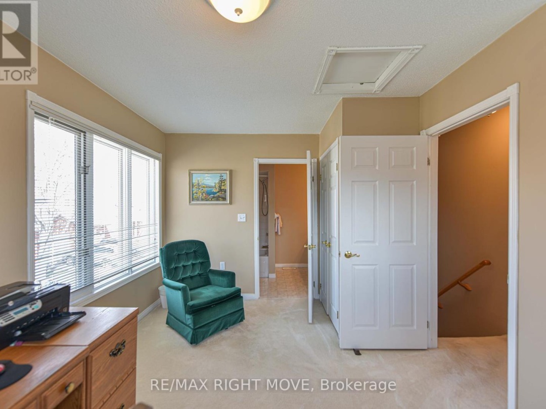 408 40 Museum Drive, Orillia