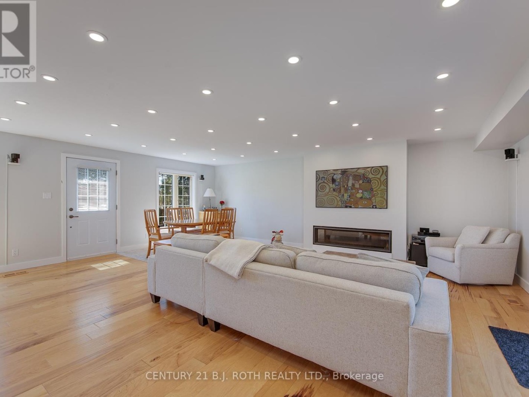 1572 Laughlin Falls Road, Severn