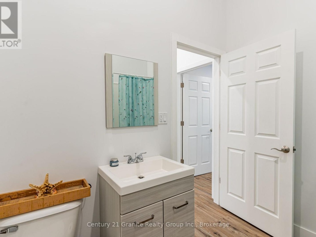 86 BOYCE TRAIL, 