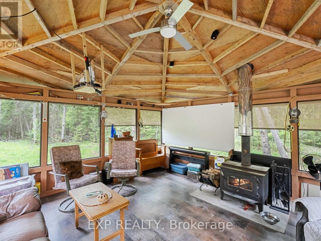 6566 PIONEER VILLAGE LANE, Ramara
