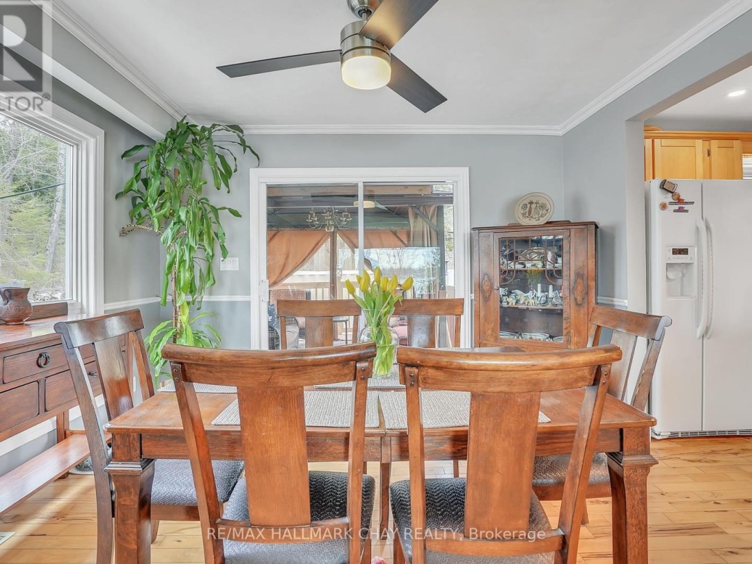 138 Lake Dalrymple Road, Dalrymple Lake