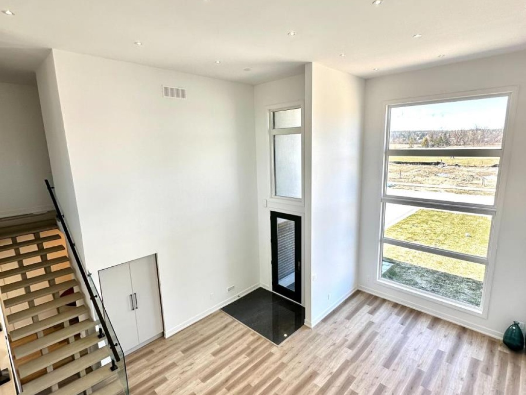3706 QUAYSIDE DRIVE, 
