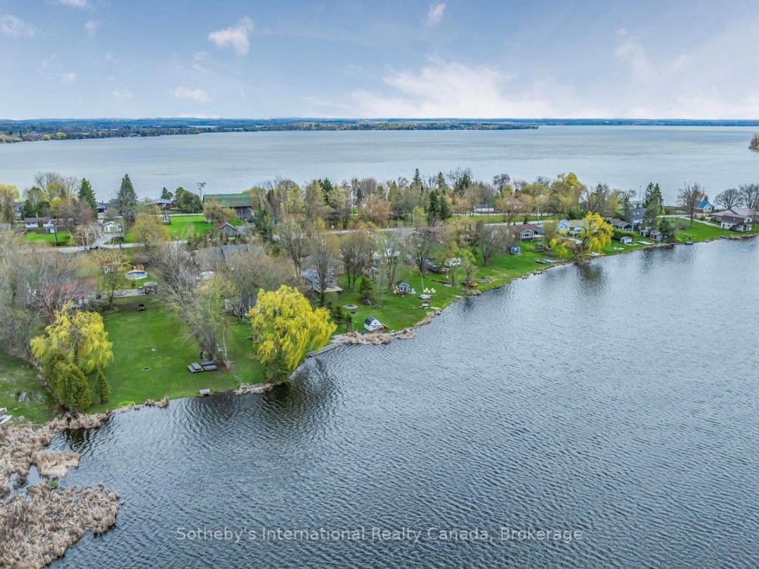 266 PORT HOOVER ROAD, Lake Scugog