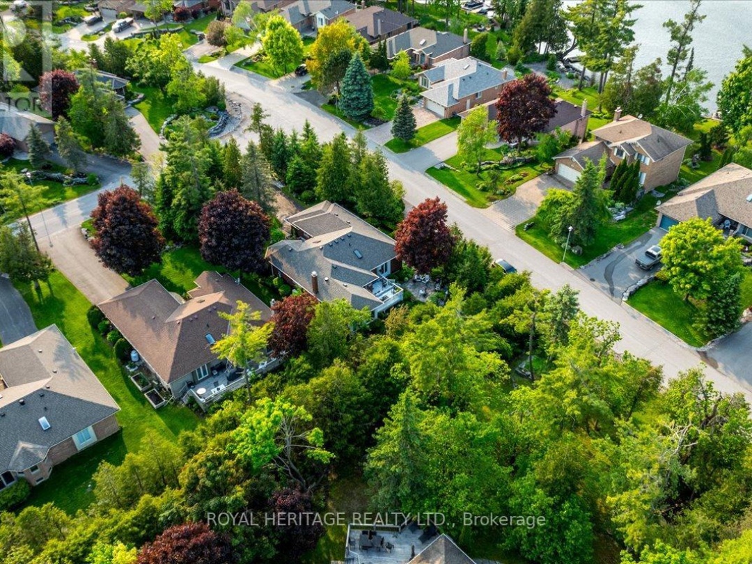 38 Patricia Place, Pigeon Lake