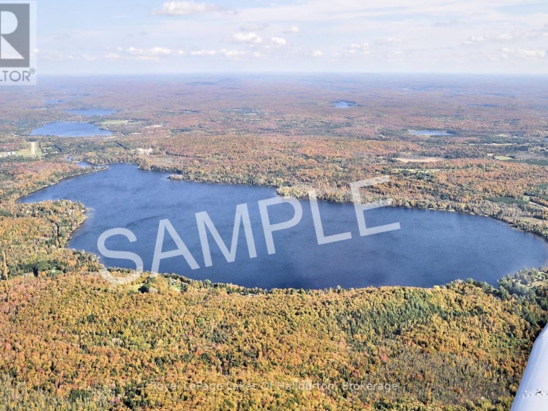 1070 Frank's Lane, Maple Lake