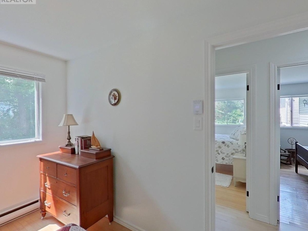 4 MAYPARK DRIVE, 