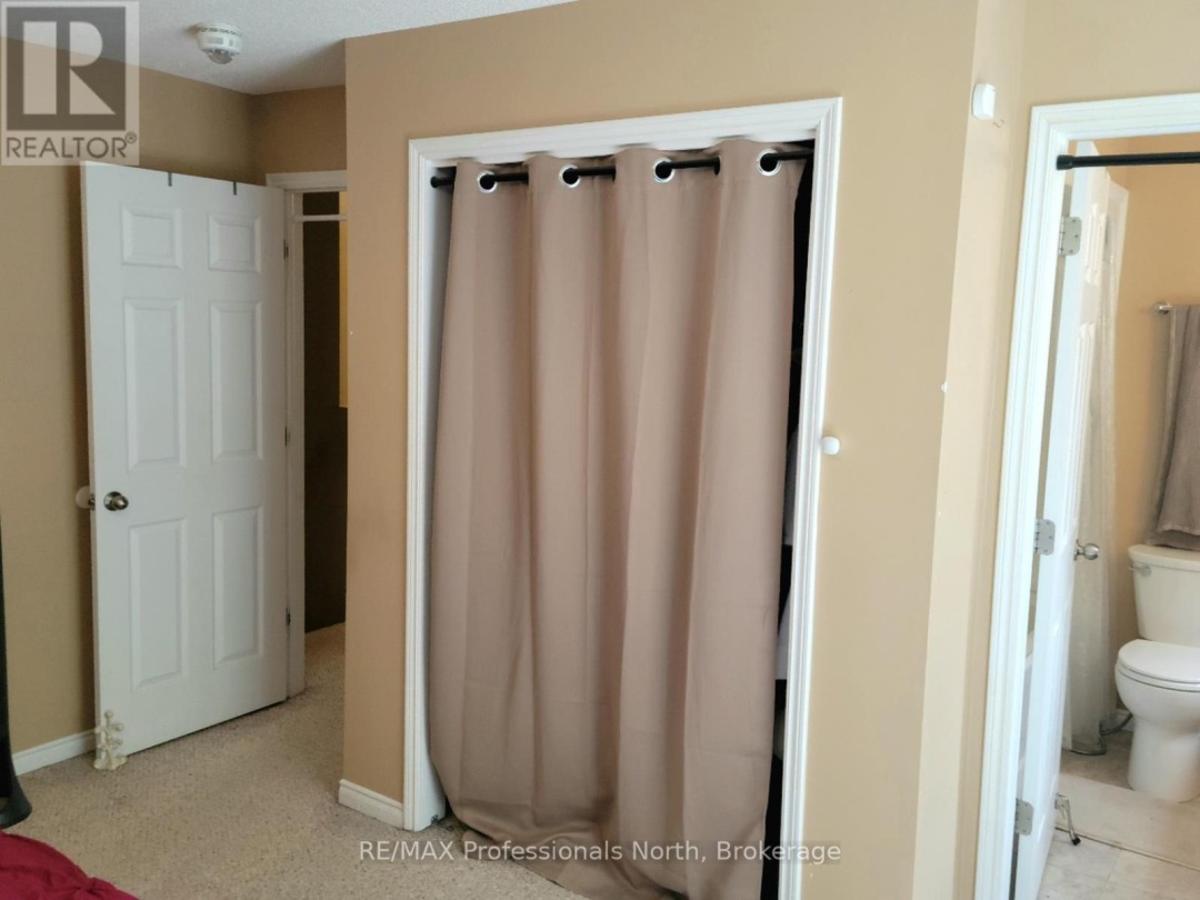 20 1591 Hidden Valley Road, Peninsula Lake