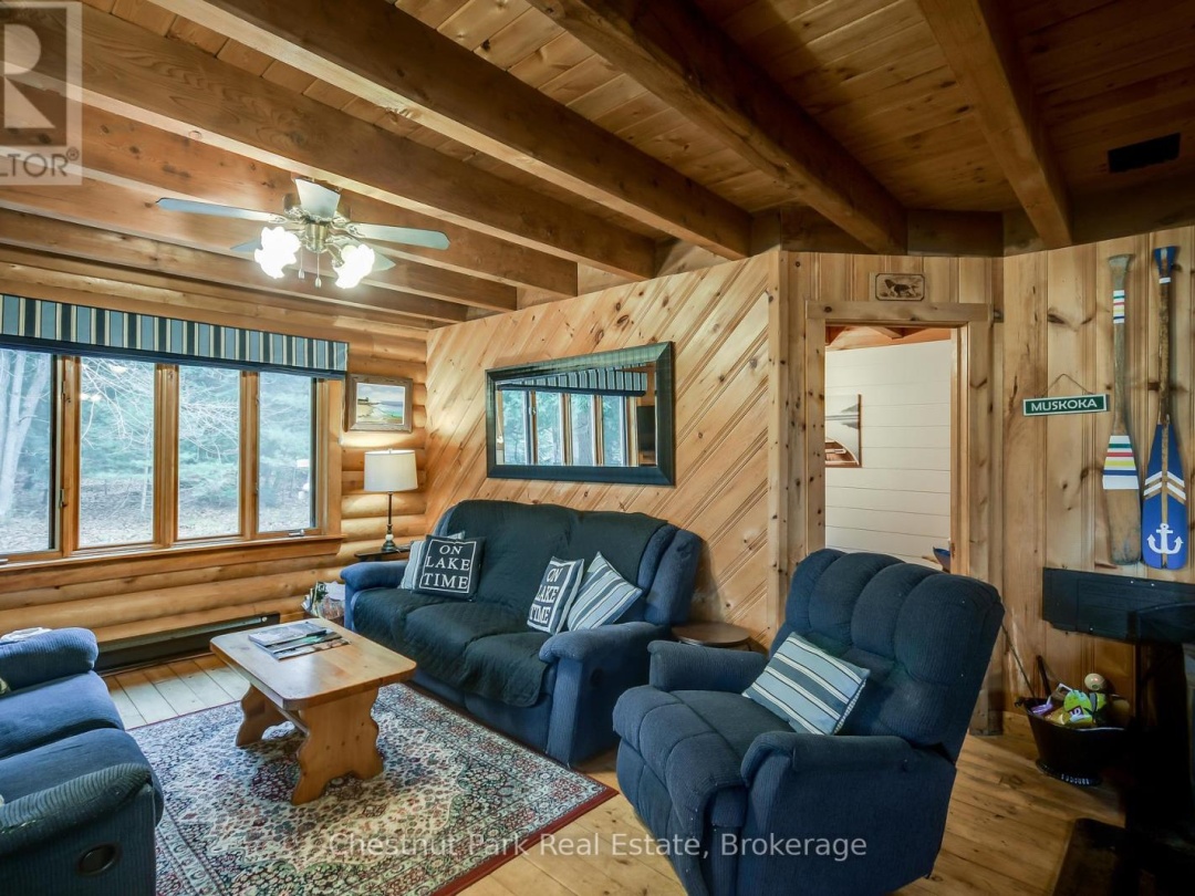 30 MCVITTIE ISLAND, Lake Muskoka