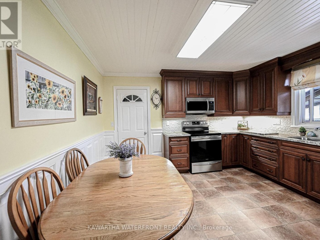 47 NORTH WATER STREET, Trent-severn Waterway