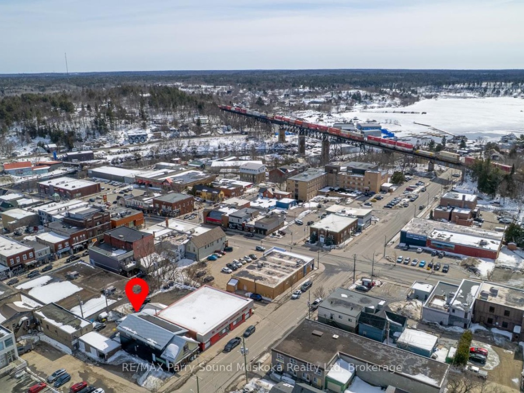 47 GIBSON STREET, Parry Sound