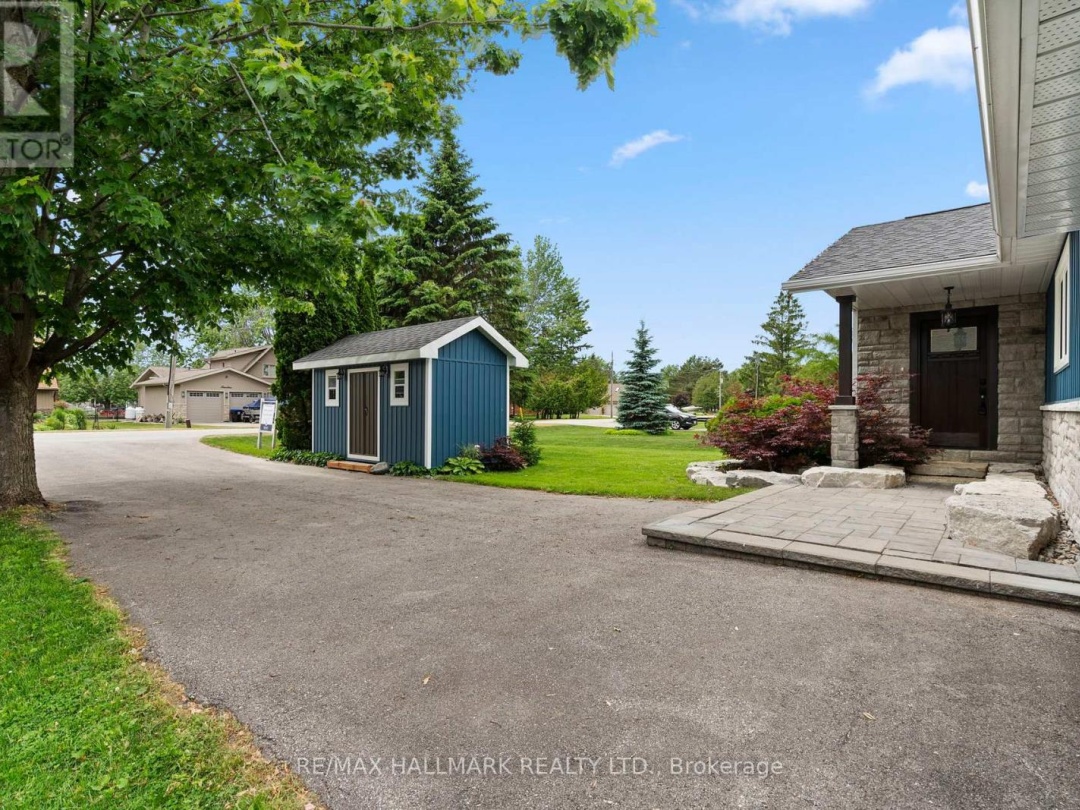 13 PINETREE COURT, 