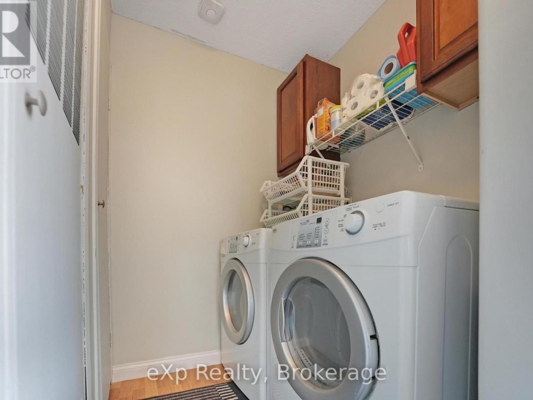 53 CREEKSIDE CIRCLE, 
