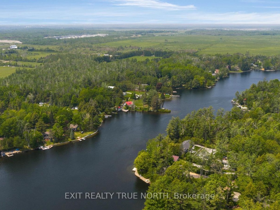 22 CARDINAL DRIVE, Talbot Lake