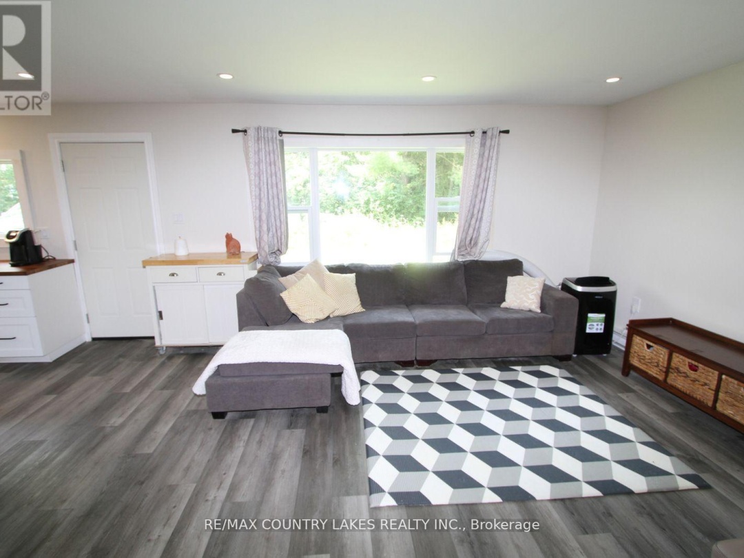 3 ANTIQUARY ROAD, 