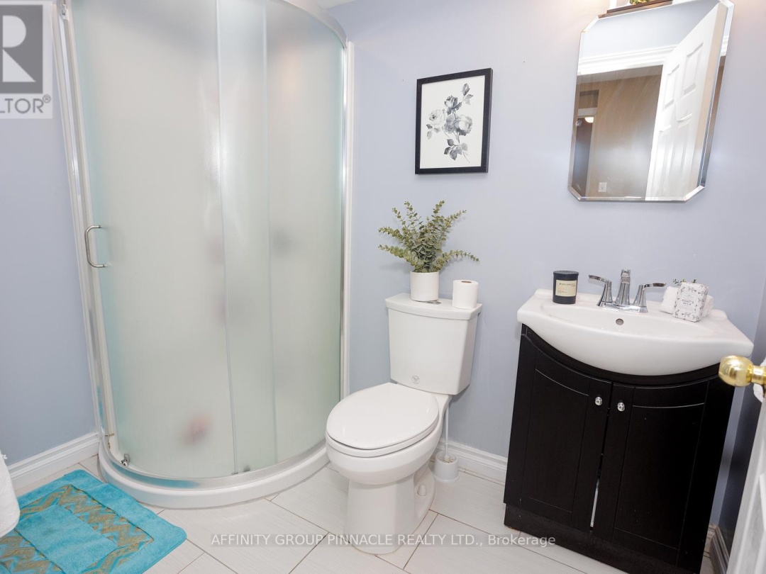 36 BALL AVENUE E, Talbot River