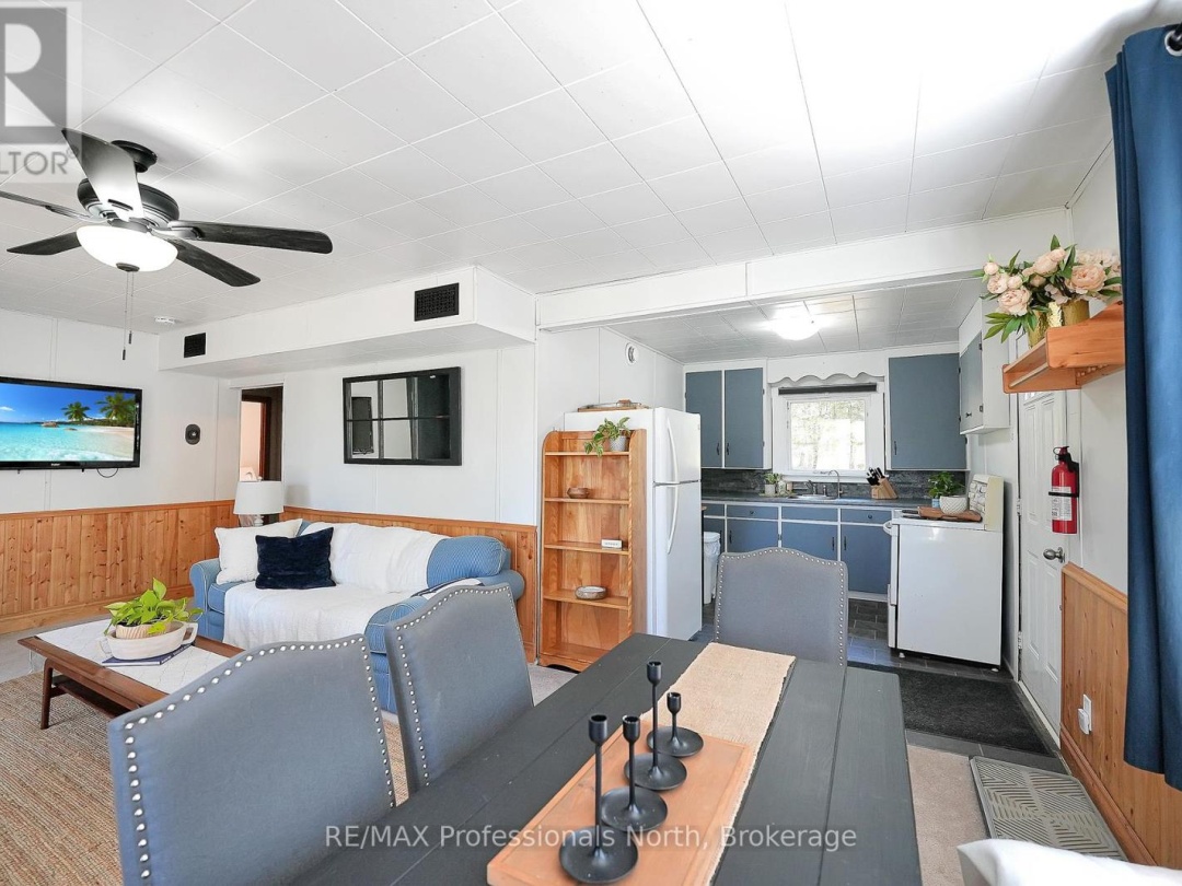 1130 Fader Drive, Maple Lake