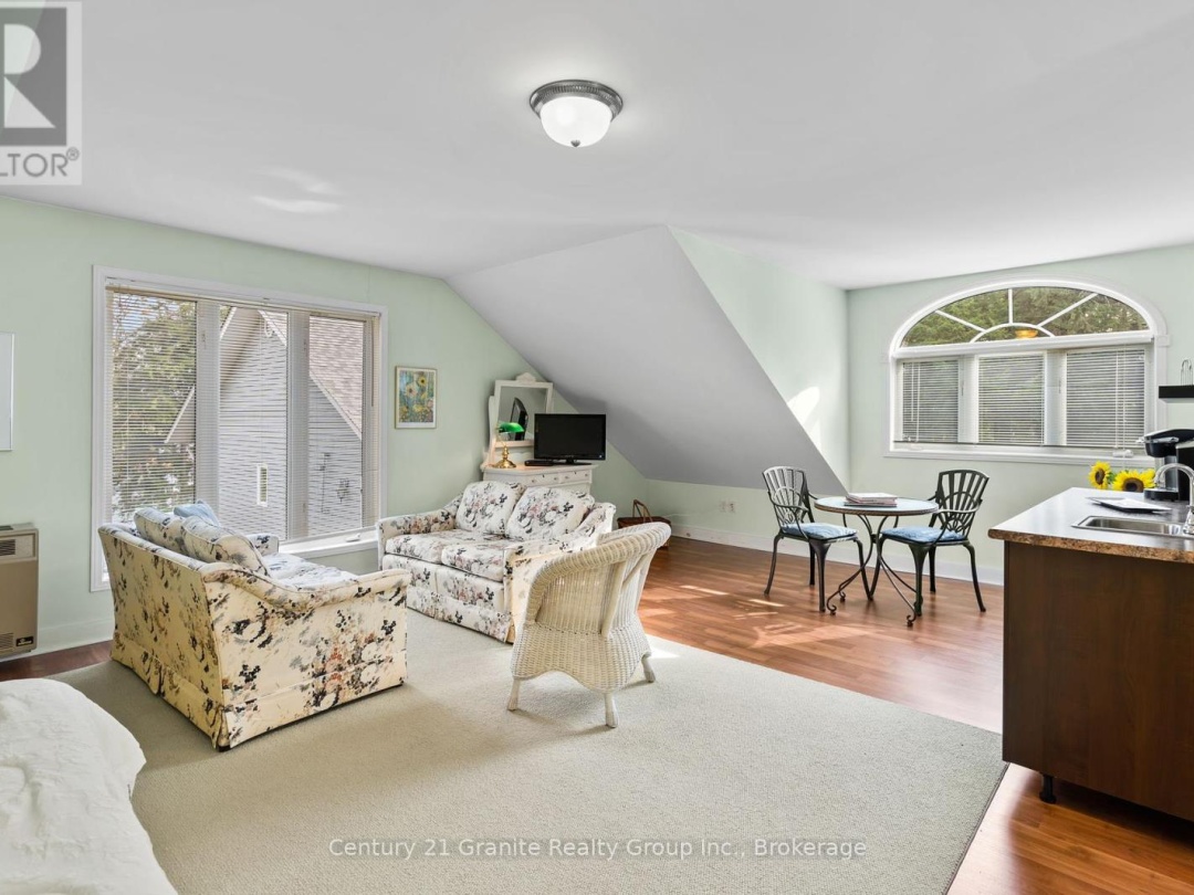 3526 WEST SHORE ROAD, Kennisis Lake