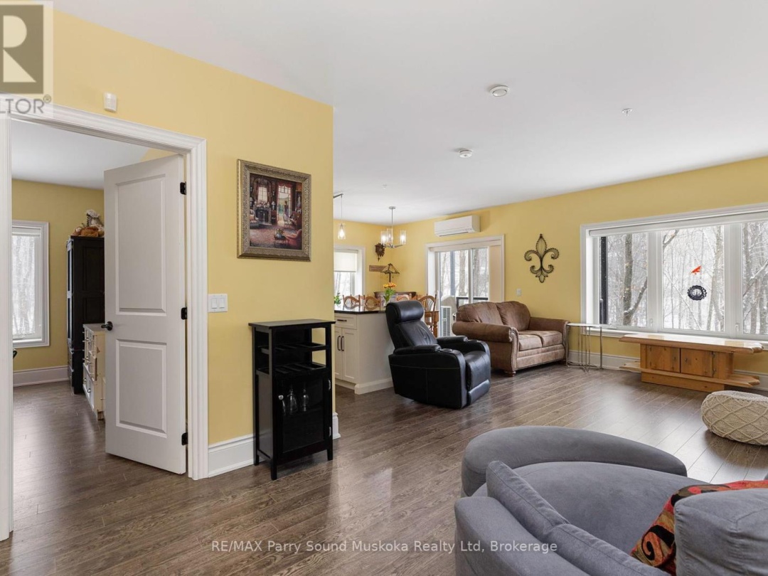 303 - 11B SALT DOCK ROAD, 