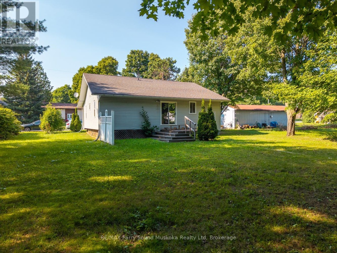 6 KITCHENER AVENUE, 