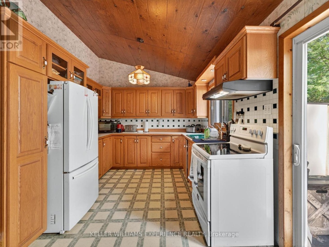 27 WOLVERINE BEACH ROAD, 