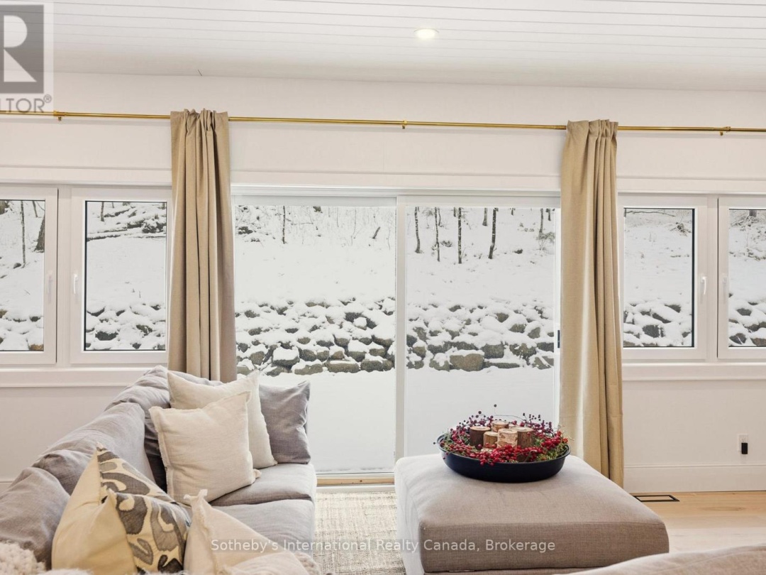 2435 RAVENSCLIFFE ROAD, 