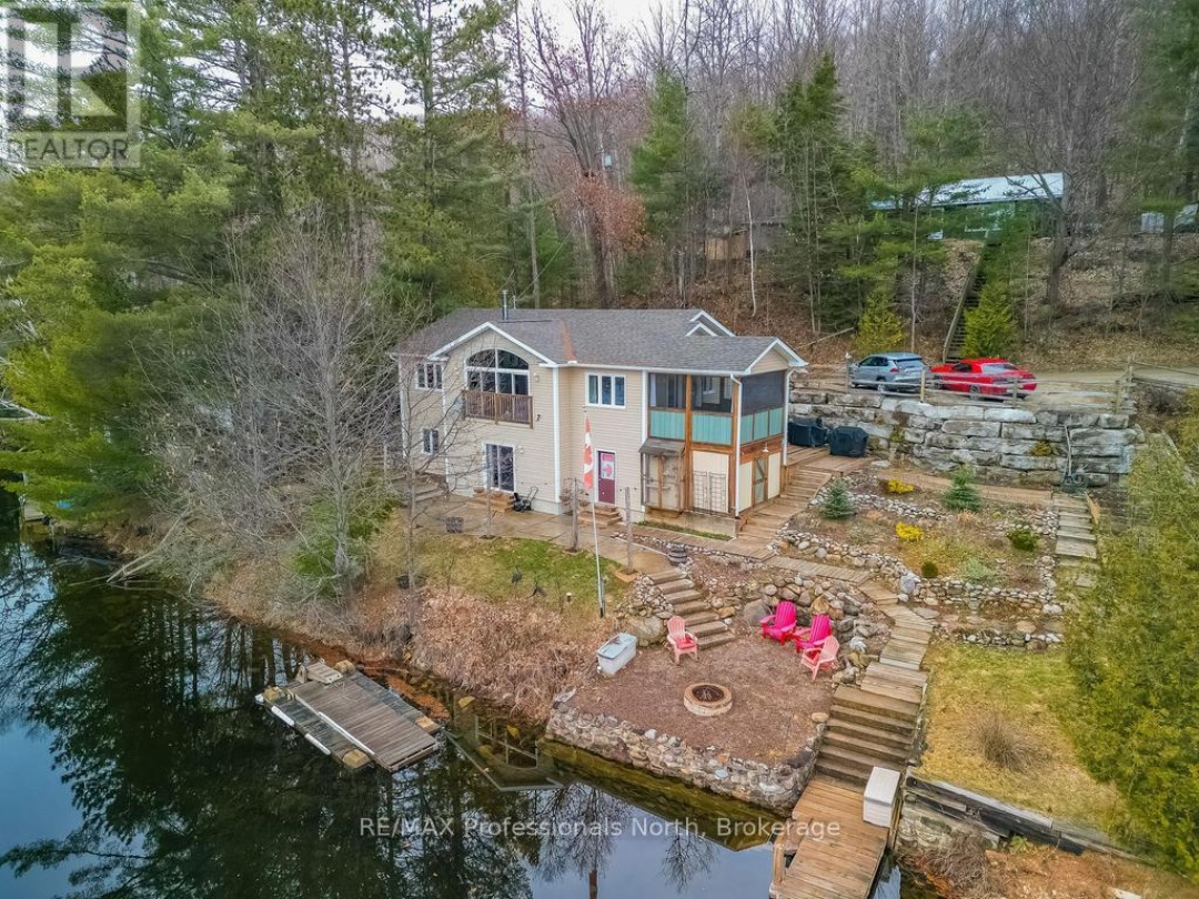 1325 Claude Brown Road, Bob Lake