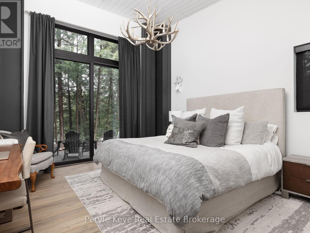 1-1387 OXBOW LAKE ROAD, 