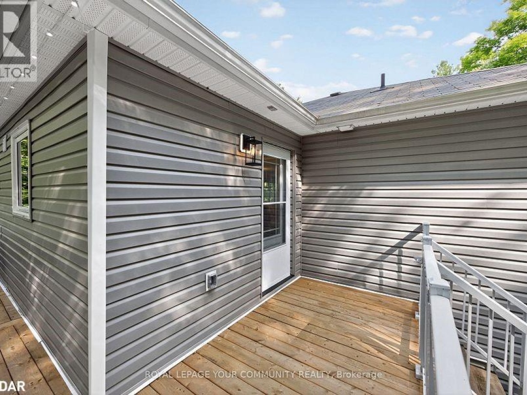 135 HURON WOODS DRIVE, 