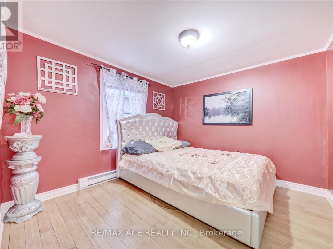 1308 Portage Road, Mitchell Lake