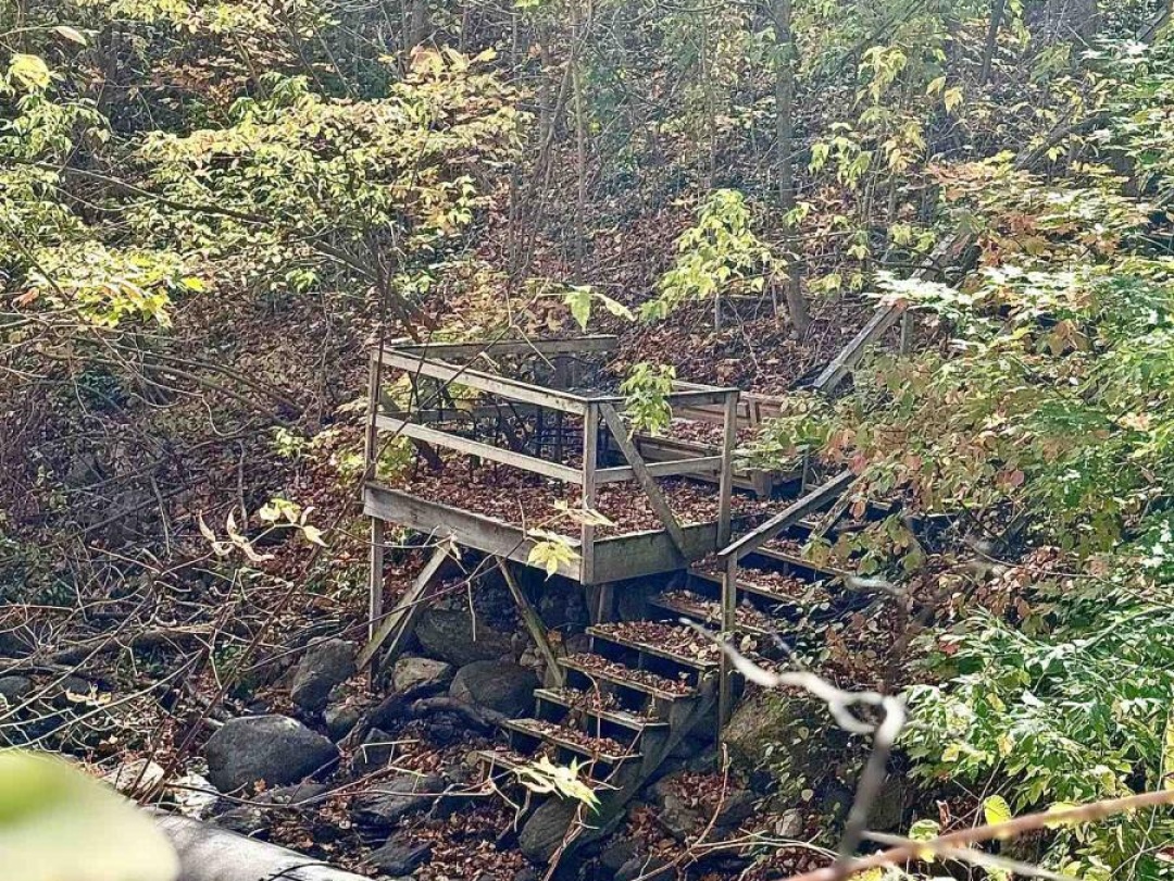 3741 CEDAR RAPIDS DRIVE SW, 