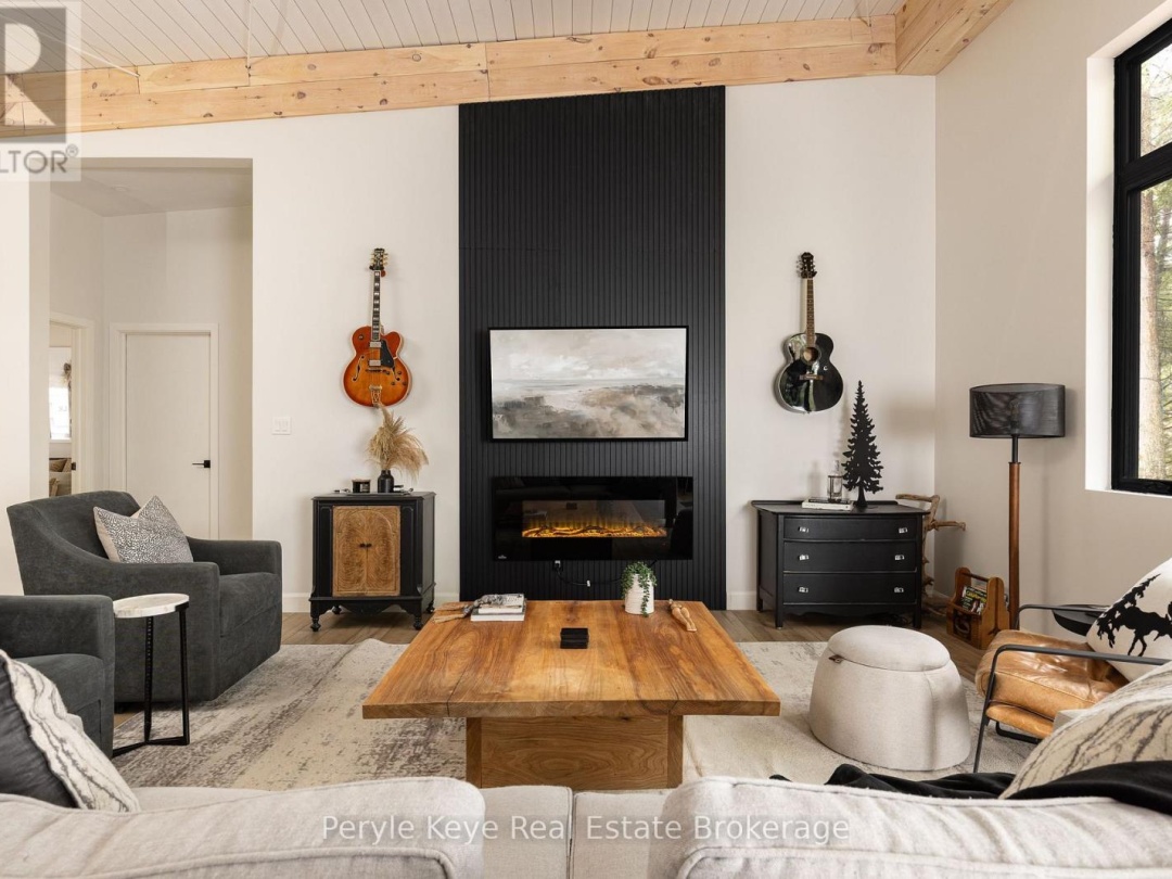 1-1387 OXBOW LAKE ROAD, 