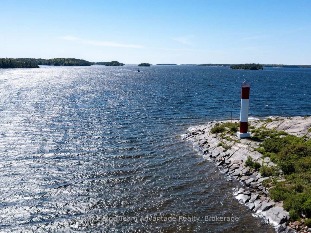 758 Paradise Lane, Georgian Bay