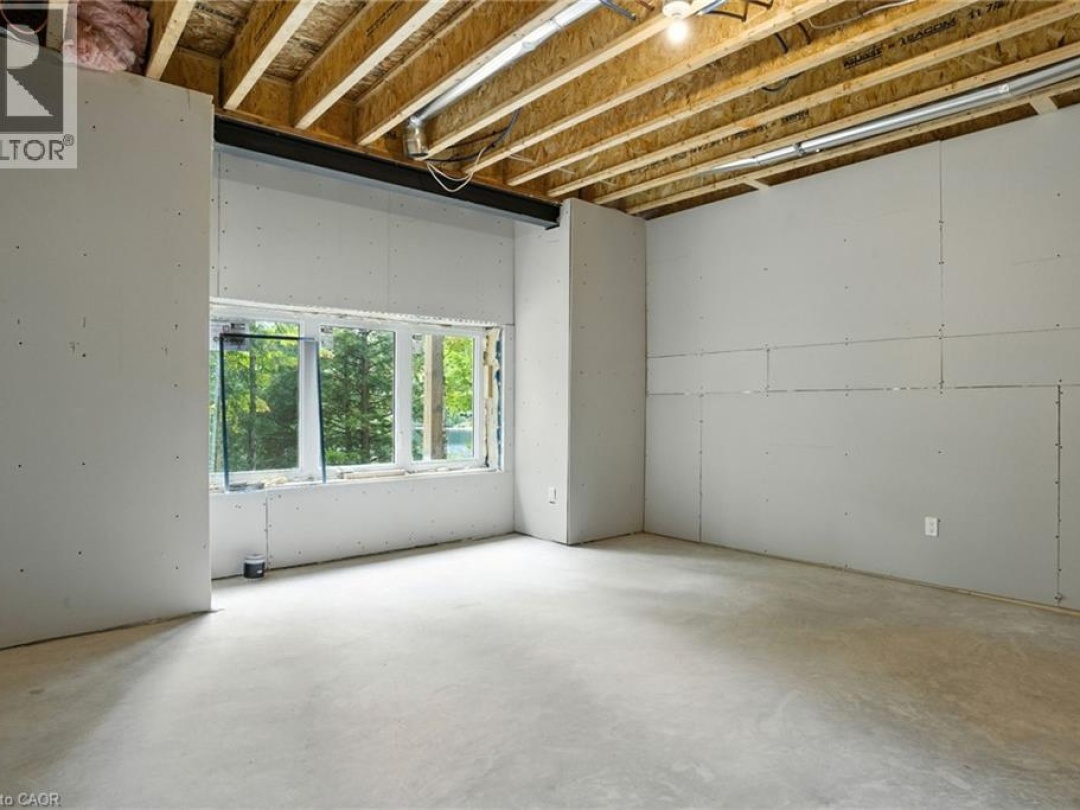 1295 WENONA LAKE Road, 